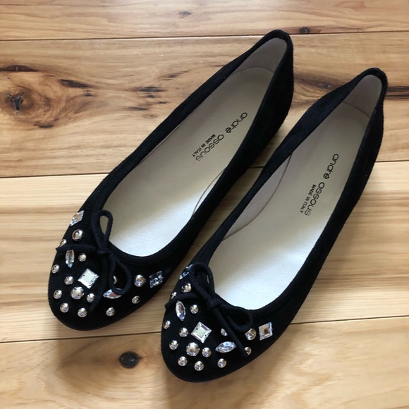 Andre Assous Suede Flats - Picture 2 of 8